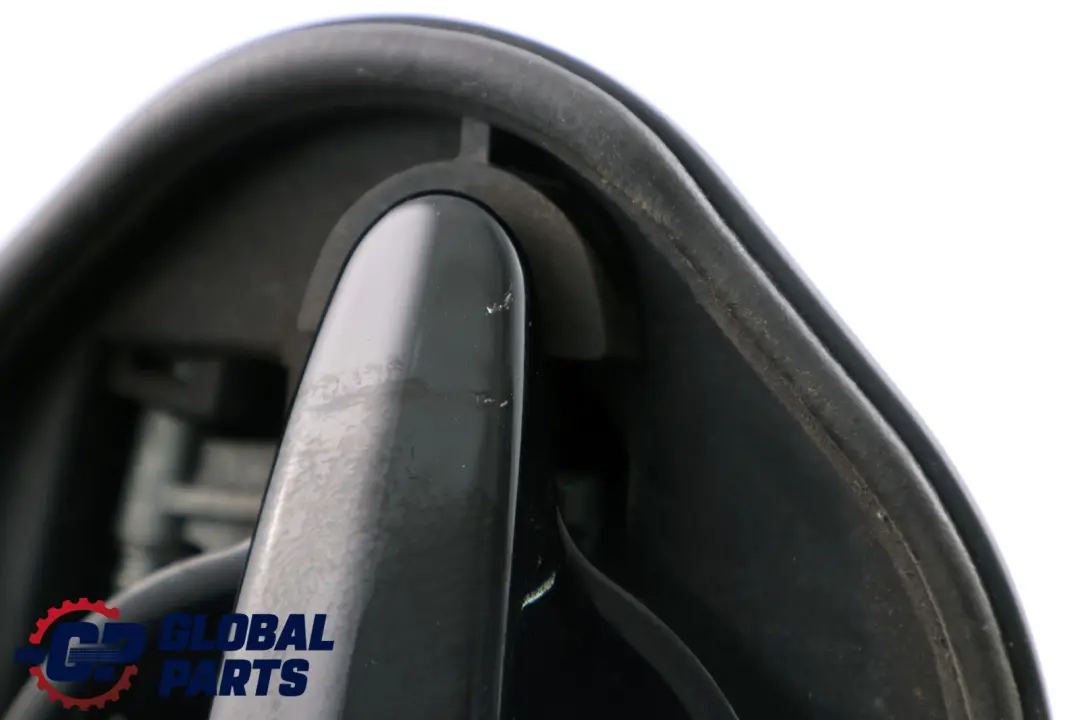 Complete Front Right Grab Handle O/S Schwarz 2 Black 668 to BMW 5 Series E60 E61 with Part number 7034467 BMW 5 Series E60 E61 Complete Front Right Grab Handle O/S Schwarz 2 Black 668 - SKU rhd-7034467-SCH - Part number 7034467