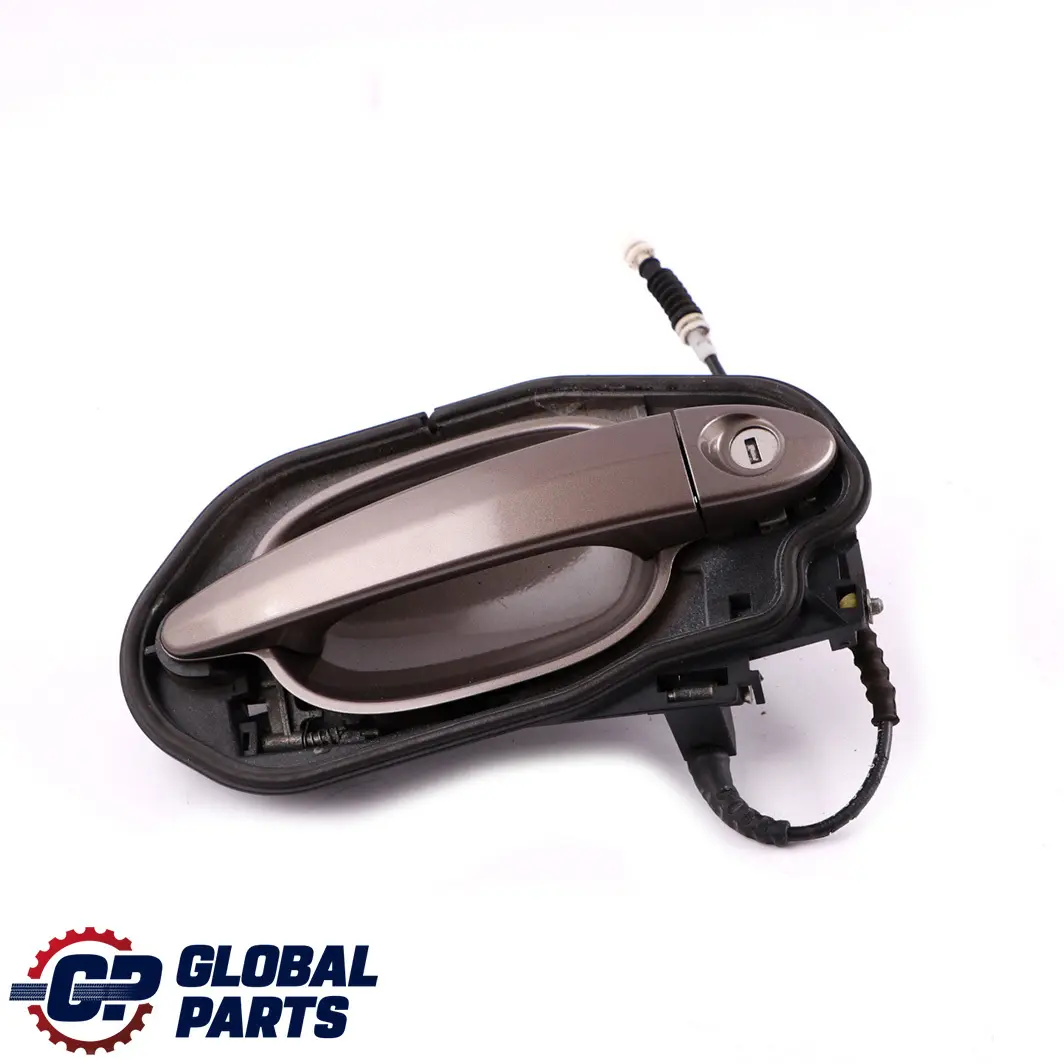Front Right Grab Handle O/S Amethystgrau Metallic A09 to BMW 5 Series E60 E61 with Part number 7034469 BMW 5 Series E60 E61 Front Right Grab Handle O/S Amethystgrau Metallic A09 - SKU rhd-7034469-AG - Part number 7034469