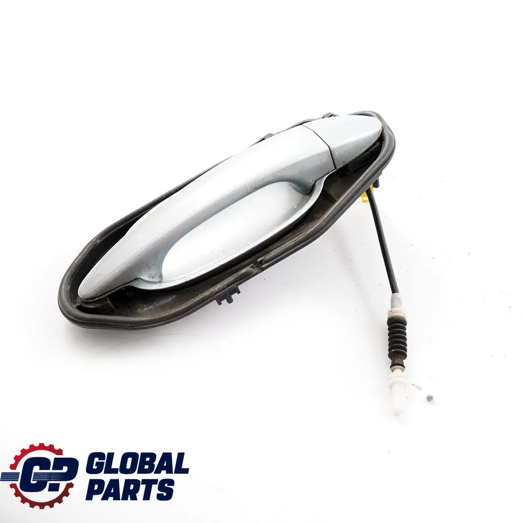 Complete Front Left Grab Handle N/S Silverstone 2 A29 to BMW 5 Series E60 E61 1 with Part number 7034469 BMW 5 Series E60 E61 1 Complete Front Left Grab Handle N/S Silverstone 2 A29 - SKU rhd-7034469-SIL1 - Part number 7034469