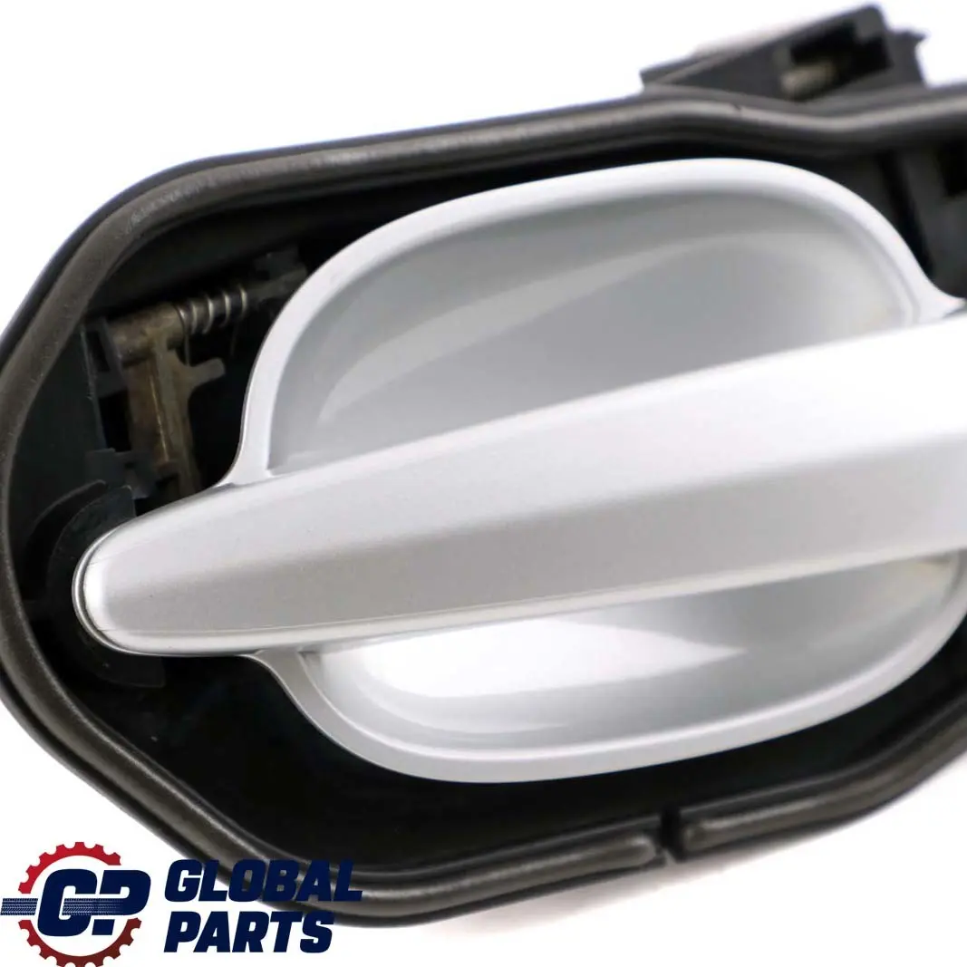 Grab Handle Front Left N/S Titansilber Metallic Silver 354 to BMW 5 Series E60 E61 with Part number 7034543 BMW 5 Series E60 E61 Grab Handle Front Left N/S Titansilber Metallic Silver 354 - SKU rhd-7034543-TS - Part number 7034543