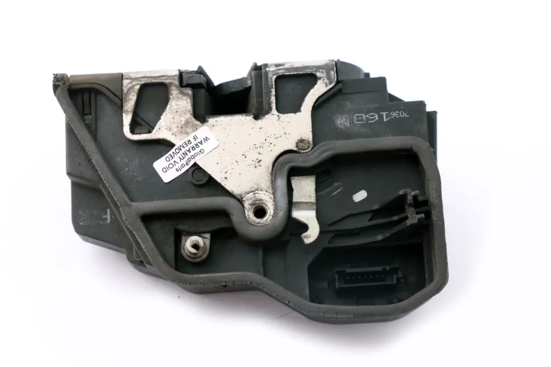 Anteriore Destro Chiusura Porta Davanti Sistema di Chiusura per BMW E60 E87 E90 con numero di parte 7036168 BMW E60 E87 E90 Anteriore Destro Chiusura Porta Davanti Sistema di Chiusura - SKU rhd-7036168 - Numero di parte 7036168