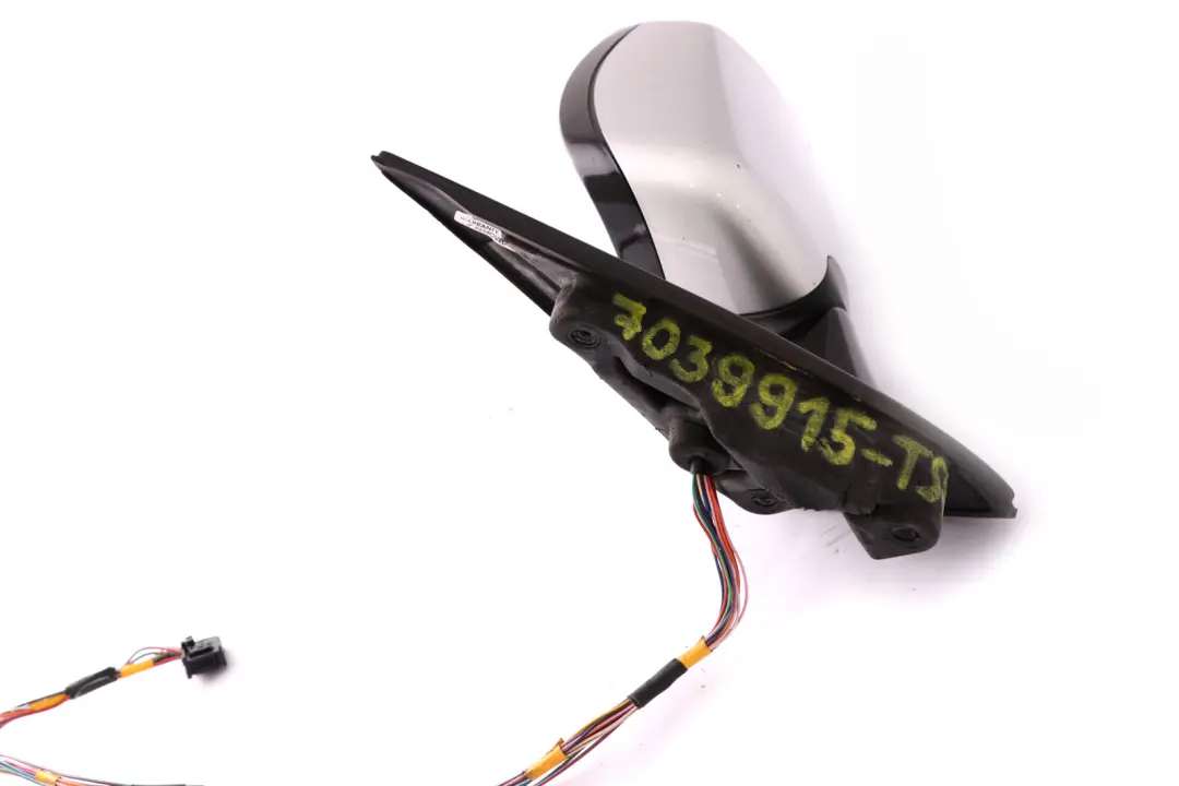 High Gloss Left Wing Mirror N/S Titansilber Silver to BMW X5 Series 1 E53 M Sport with Part number 7039915 BMW X5 Series 1 E53 M Sport High Gloss Left Wing Mirror N/S Titansilber Silver - SKU rhd-7039915-TS1 - Part number 7039915