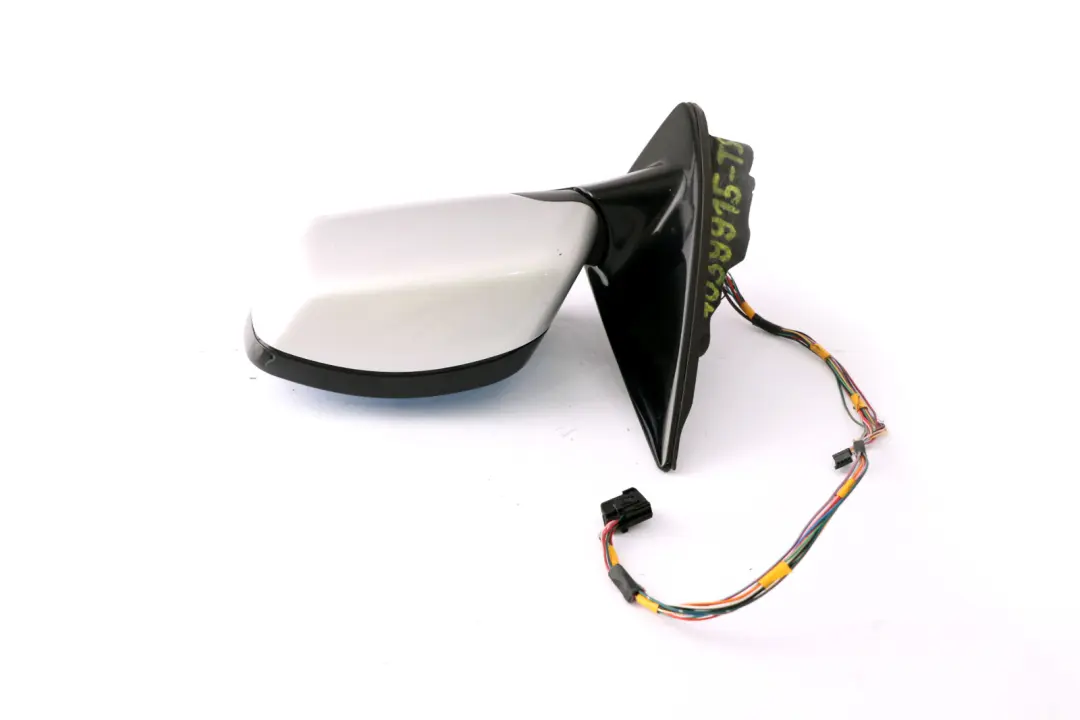High Gloss Left Wing Mirror N/S Titansilber Silver to BMW X5 Series 1 E53 M Sport with Part number 7039915 BMW X5 Series 1 E53 M Sport High Gloss Left Wing Mirror N/S Titansilber Silver - SKU rhd-7039915-TS1 - Part number 7039915