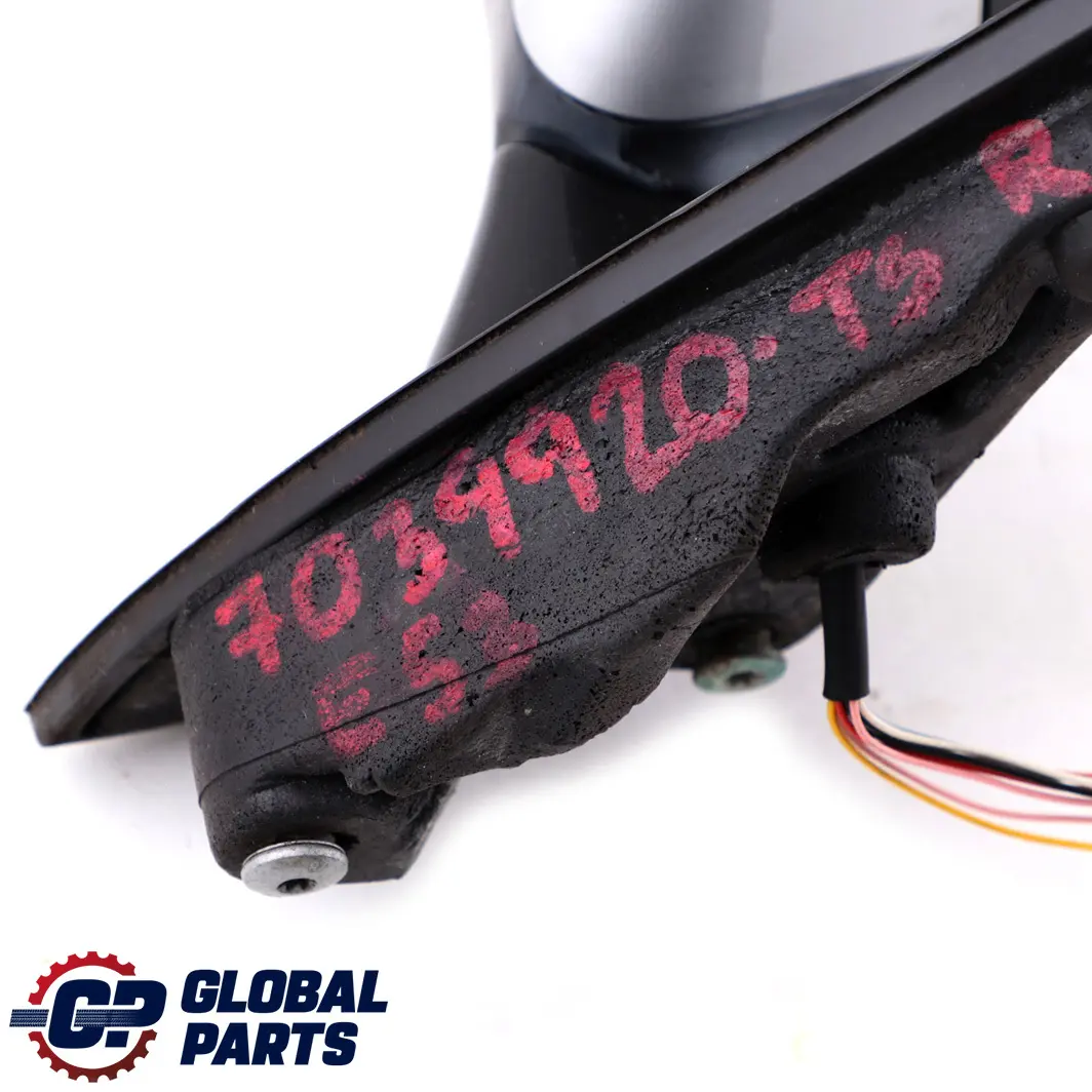 High Gloss Right Wing Mirror O/S Titansilber Titanium Silver to BMW X5 E53 Sport with Part number 7039920 BMW X5 E53 Sport High Gloss Right Wing Mirror O/S Titansilber Titanium Silver - SKU rhd-7039920-TS - Part number 7039920