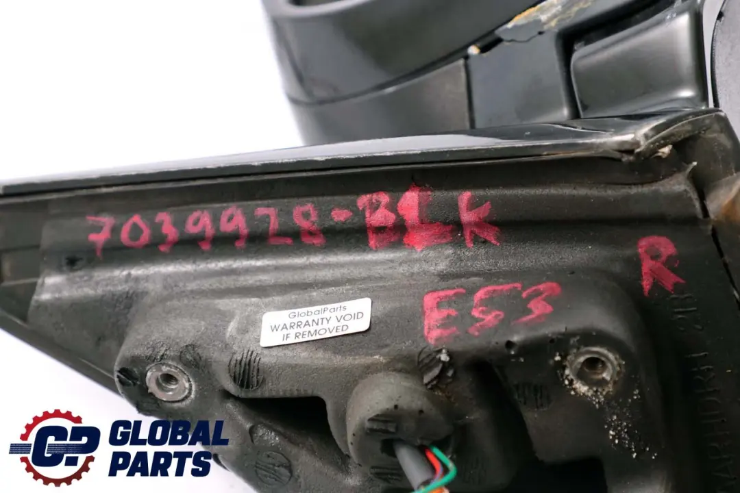 High Gloss Auto Dip Right Wing Mirror O/S Black to BMW X5 Series E53 Sport with Part number 7039928 BMW X5 Series E53 Sport High Gloss Auto Dip Right Wing Mirror O/S Black - SKU rhd-7039928-BLK - Part number 7039928