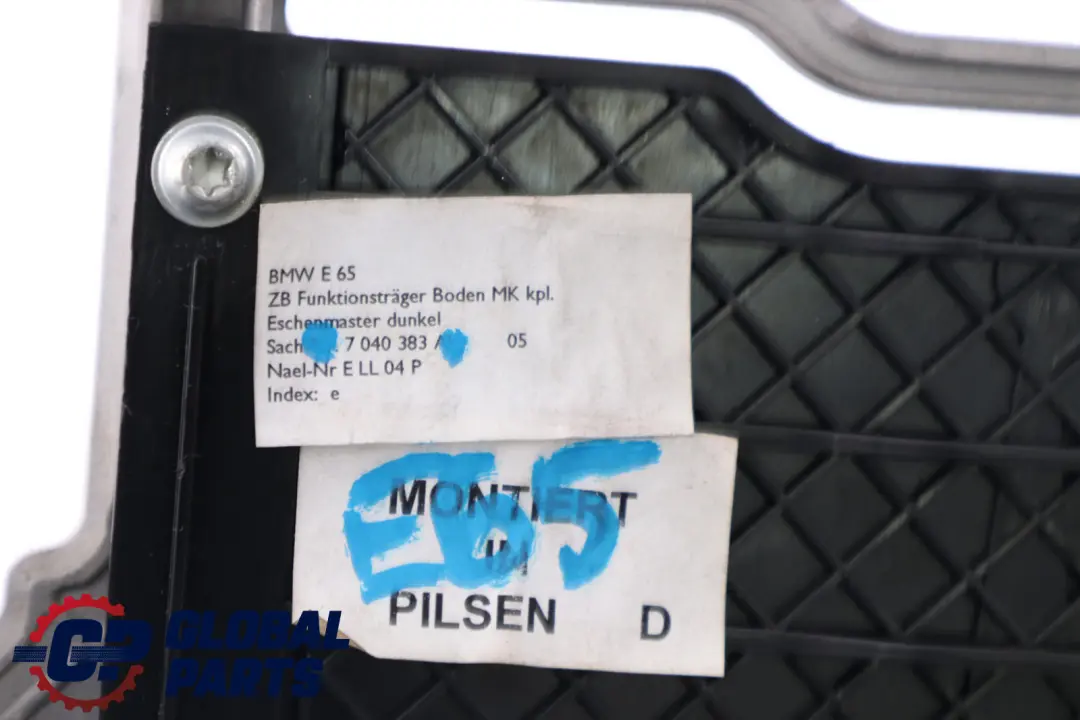 Module Carrier Centre Console Wood Ashtray Esche Dunkel to BMW 7 Series E65 E66 with Part number 7040383 BMW 7 Series E65 E66 Module Carrier Centre Console Wood Ashtray Esche Dunkel - SKU rhd-7040383 - Part number 7040383