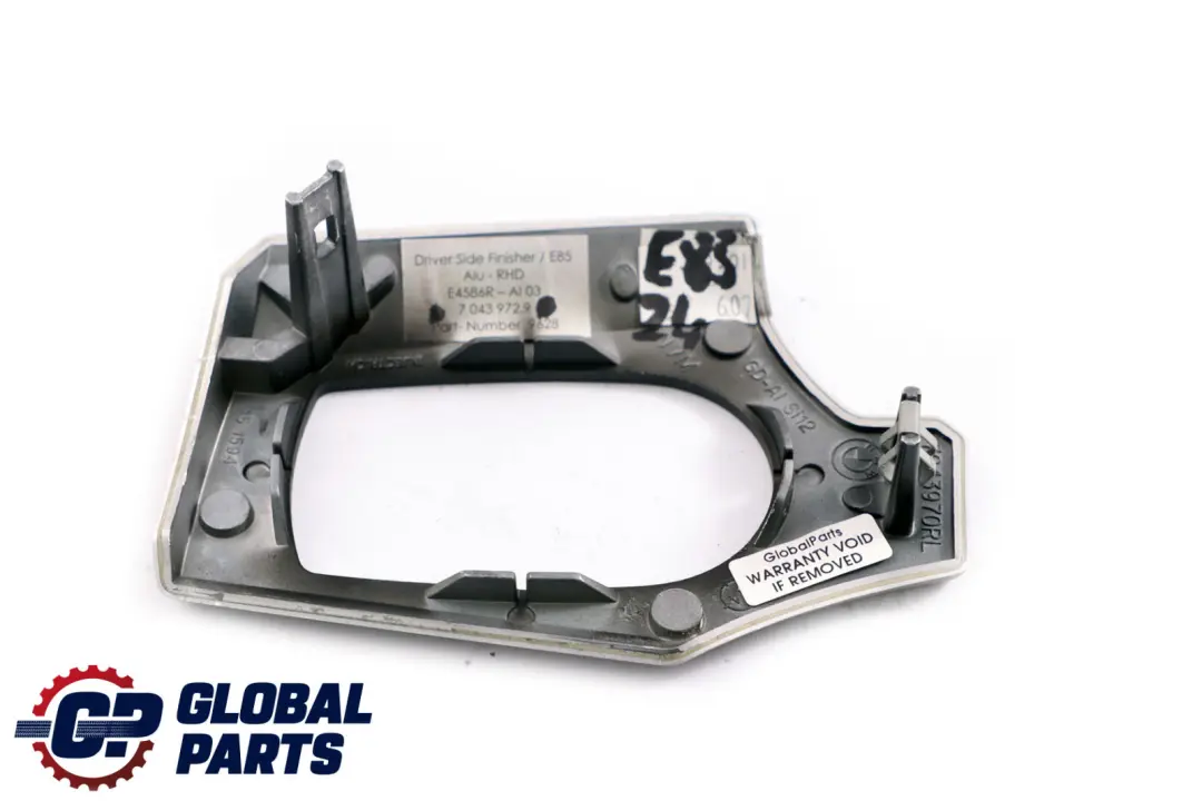 Decor Trim Strip Cover Dashboard Aluminium Right O/S to BMW Z4 Series E85 with Part number 7043972 BMW Z4 Series E85 Decor Trim Strip Cover Dashboard Aluminium Right O/S - SKU rhd-7043972 - Part number 7043972