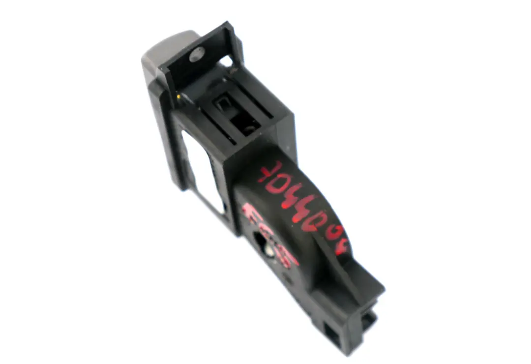 Glove Box Key Button Switch Dark Silver 7040590 to BMW 7 Series 1 E65 E66 E67 with Part number 7044004 BMW 7 Series 1 E65 E66 E67 Glove Box Key Button Switch Dark Silver 7040590 - SKU rhd-7044004-1 - Part number 7044004