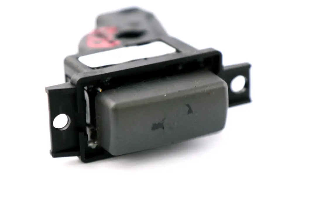 Glove Box Key Button Switch Dark Silver 7040590 to BMW 7 Series 1 E65 E66 E67 with Part number 7044004 BMW 7 Series 1 E65 E66 E67 Glove Box Key Button Switch Dark Silver 7040590 - SKU rhd-7044004-1 - Part number 7044004