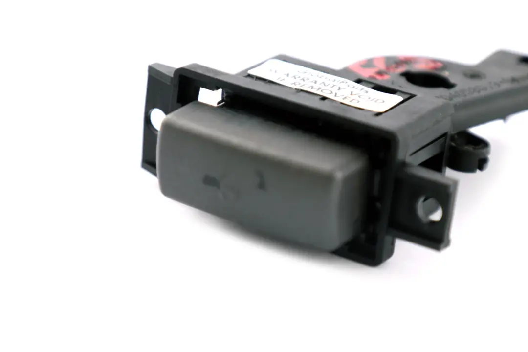 Glove Box Key Button Switch Dark Silver 7040590 to BMW 7 Series 1 E65 E66 E67 with Part number 7044004 BMW 7 Series 1 E65 E66 E67 Glove Box Key Button Switch Dark Silver 7040590 - SKU rhd-7044004-1 - Part number 7044004