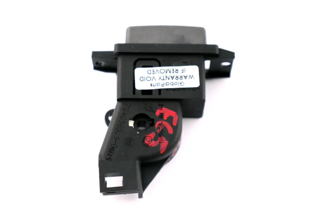 Glove Box Key Button Switch Dark Silver 7040590 to BMW 7 Series 1 E65 E66 E67 with Part number 7044004 BMW 7 Series 1 E65 E66 E67 Glove Box Key Button Switch Dark Silver 7040590 - SKU rhd-7044004-1 - Part number 7044004