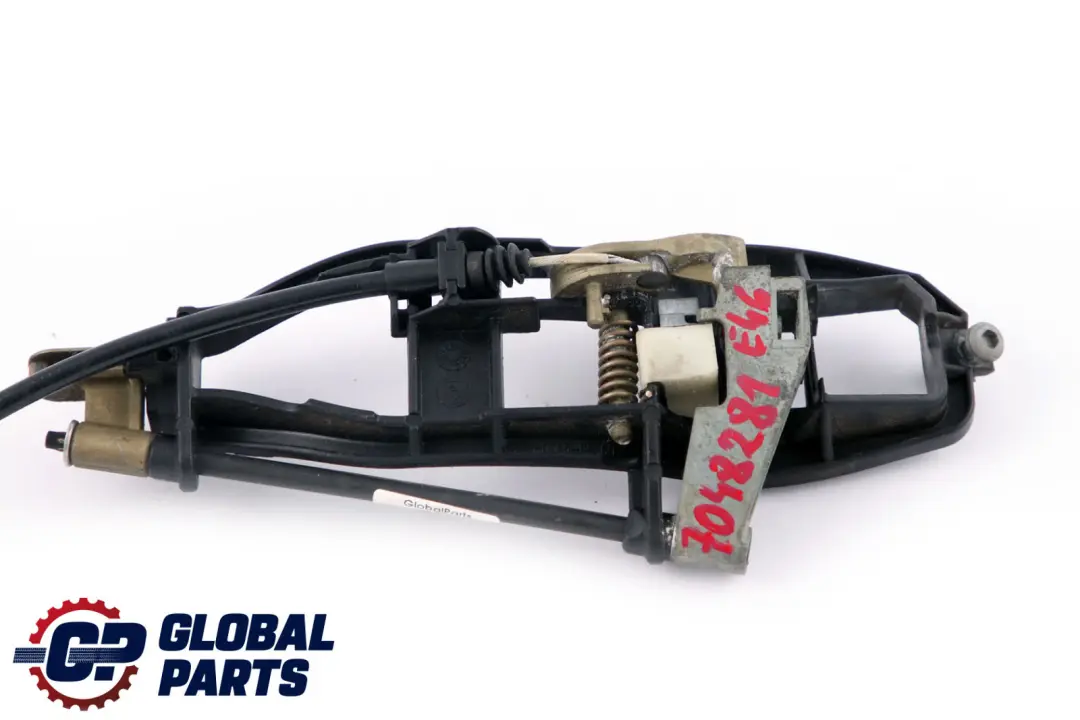 Carrier Outside Door Handle Front Left N/S to BMW 3 Series E46 with Part number 7048281 BMW 3 Series E46 Carrier Outside Door Handle Front Left N/S - SKU rhd-7048281 - Part number 7048281