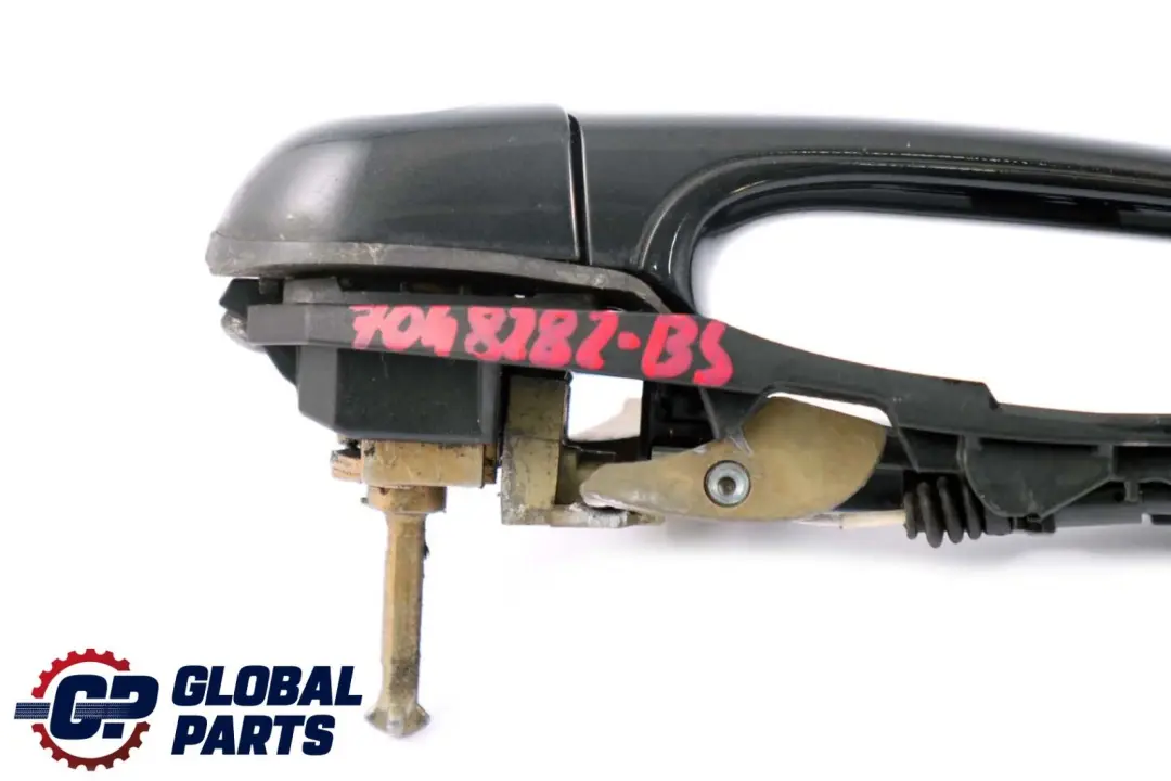 Outside Door Handle Front Right O/S Black Sapphire Metallic to BMW 3 Series E46 with Part number 7048282 BMW 3 Series E46 Outside Door Handle Front Right O/S Black Sapphire Metallic - SKU rhd-7048282-BS - Part number 7048282