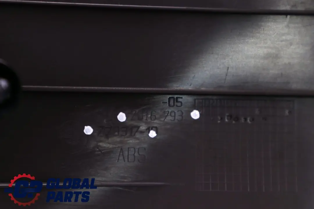 Front Left N/S Lateral Trim Panel Leg Room Part Grey to BMW Z4 Series E85 with Part number 7055547 BMW Z4 Series E85 Front Left N/S Lateral Trim Panel Leg Room Part Grey - SKU rhd-7055547 - Part number 7055547