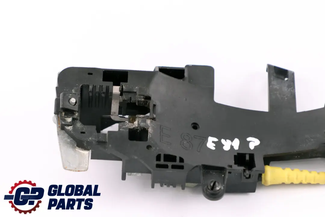 Carrier Outside Front Right Door Grab Handle Bracket O/S to BMW 1 Series 1 E81 E87 with Part number 7059677 BMW 1 Series 1 E81 E87 Carrier Outside Front Right Door Grab Handle Bracket O/S - SKU rhd-7059677-1 - Part number 7059677