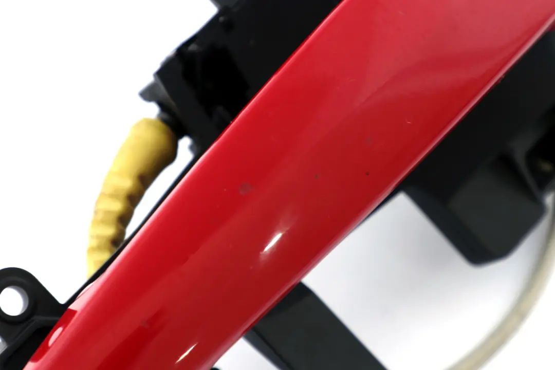 BMW 1 Series E81 E87 Complete Front Right Door Grab Handle O/S Karmesinrot Red - SKU rhd-7059677-KAR - Part number 7059677