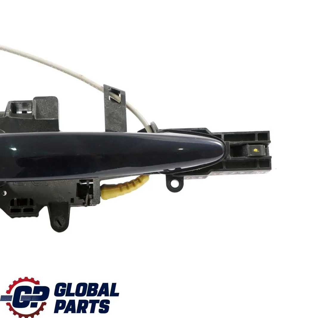 Complete Front Right Grab Handle O/S Monacoblau Monaco Blue A35 to BMW 1 E81 E87 with Part number 7059677 BMW 1 E81 E87 Complete Front Right Grab Handle O/S Monacoblau Monaco Blue A35 - SKU rhd-7059677-MB1 - Part number 7059677