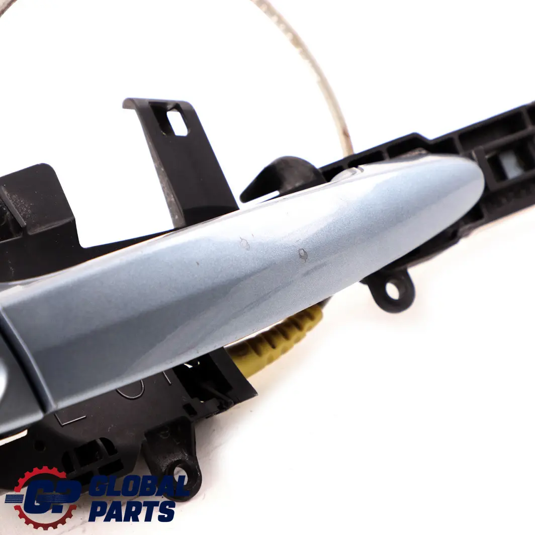 Front Right Door Grab Handle O/S Quarzblau Quartz Blue A18 to BMW 1 Series E81 E87 with Part number 7059677 BMW 1 Series E81 E87 Front Right Door Grab Handle O/S Quarzblau Quartz Blue A18 - SKU rhd-7059677-QB - Part number 7059677