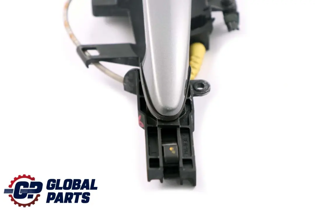 Complete Front Left N/S Grab Handle Spacegrau Metallic to BMW 1 Series E81 E87 with Part number 7059677 BMW 1 Series E81 E87 Complete Front Left N/S Grab Handle Spacegrau Metallic - SKU rhd-7059677-SCG3 - Part number 7059677