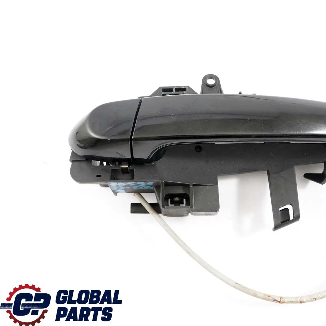 Complete Front Left Grab Handle N/S Schwarz 2 Black - 668 to BMW 1 Series 2 E87 with Part number 7059677 BMW 1 Series 2 E87 Complete Front Left Grab Handle N/S Schwarz 2 Black - 668 - SKU rhd-7059677-SCH2 - Part number 7059677