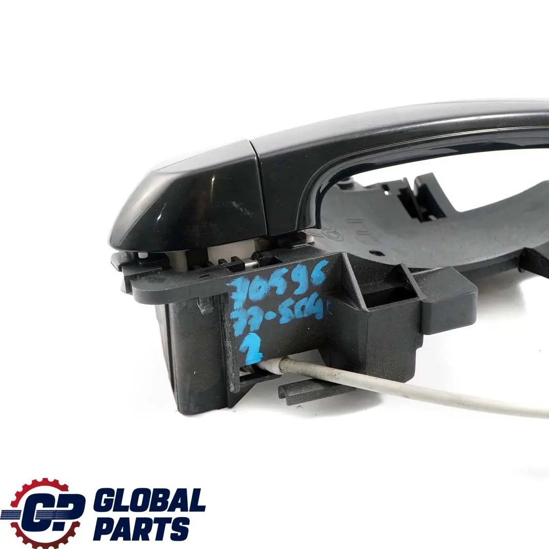 Complete Front Left Grab Handle N/S Schwarz 2 Black - 668 to BMW 1 Series 2 E87 with Part number 7059677 BMW 1 Series 2 E87 Complete Front Left Grab Handle N/S Schwarz 2 Black - 668 - SKU rhd-7059677-SCH2 - Part number 7059677
