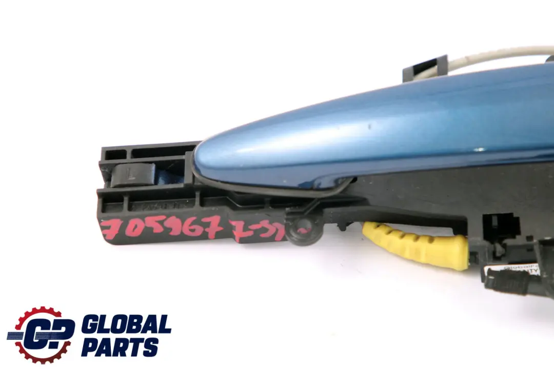 Left Front Complete Grab Handle N/S Sydneyblau Blue to BMW 1 Series E81 E82 E87 with Part number 7059677 BMW 1 Series E81 E82 E87 Left Front Complete Grab Handle N/S Sydneyblau Blue - SKU rhd-7059677-SYD1 - Part number 7059677