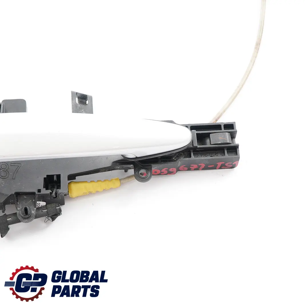 Complete Front Right Grab Handle O/S Titansilber Silver to BMW 1 Series E81 E87 with Part number 7059677 BMW 1 Series E81 E87 Complete Front Right Grab Handle O/S Titansilber Silver - SKU rhd-7059677-TS1 - Part number 7059677