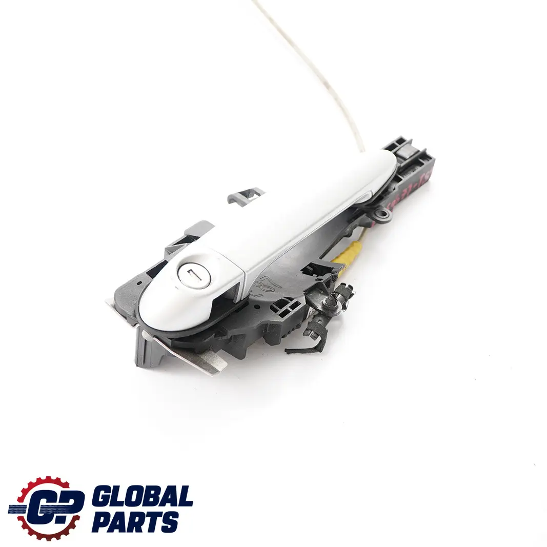 BMW 1 Series E81 E87 Complete Front Right Grab Handle O/S Titansilber Silver - SKU rhd-7059677-TS1 - Part number 7059677