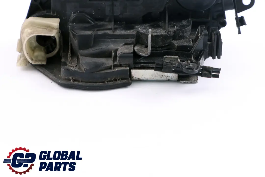 Zamek Drzwi Prawy Przód do BMW E60 E87 E90 o numerze 7059968 BMW E60 E87 E90 Zamek Drzwi Prawy Przód - SKU RHD-7059968 - Numer Części 7059968