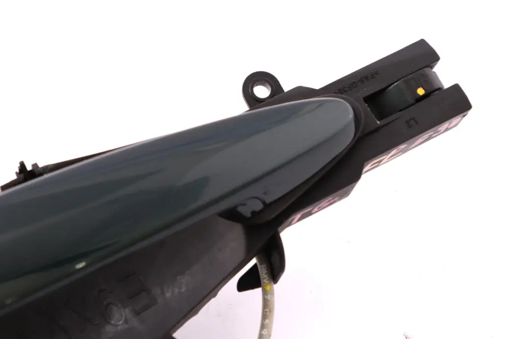 Complete Front Left Grab Handle N/S Tiefgruen Deep Green to BMW 3 Series 1 E90 E91 with Part number 7059971 BMW 3 Series 1 E90 E91 Complete Front Left Grab Handle N/S Tiefgruen Deep Green - SKU rhd-7059971-TG1 - Part number 7059971