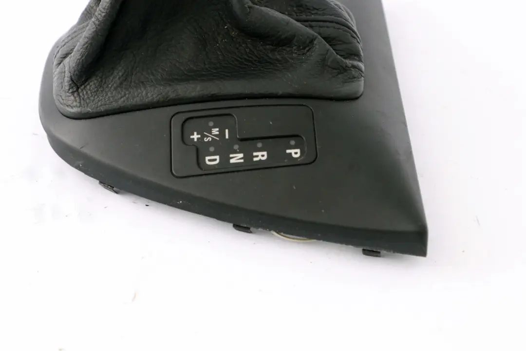 Selector Trim Cover to BMW X5 Series E53 Automatic Gear with Part number 7060446 BMW X5 Series E53 Automatic Gear Selector Trim Cover - SKU rhd-7060446-1 - Part number 7060446