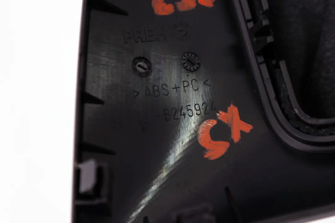 Selector Trim Cover to BMW X5 Series 2 E53 Automatic Gear with Part number 7060446 BMW X5 Series 2 E53 Automatic Gear Selector Trim Cover - SKU rhd-7060446-2 - Part number 7060446