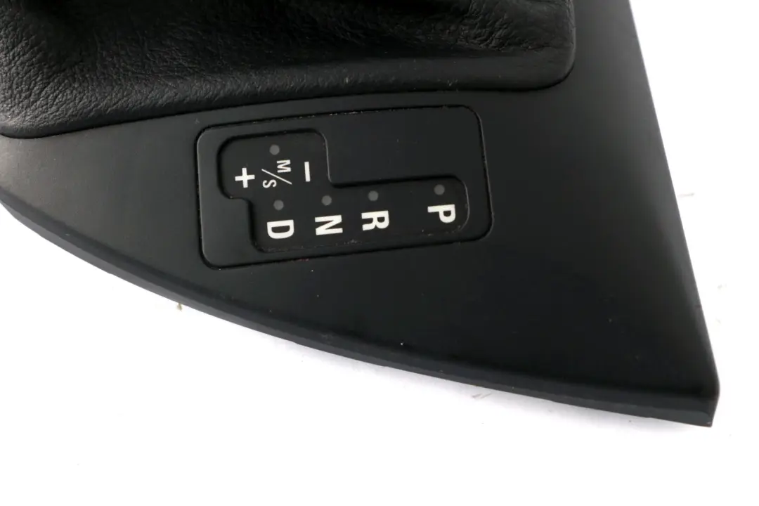 Selector Trim Cover to BMW X5 Series 2 E53 Automatic Gear with Part number 7060446 BMW X5 Series 2 E53 Automatic Gear Selector Trim Cover - SKU rhd-7060446-2 - Part number 7060446