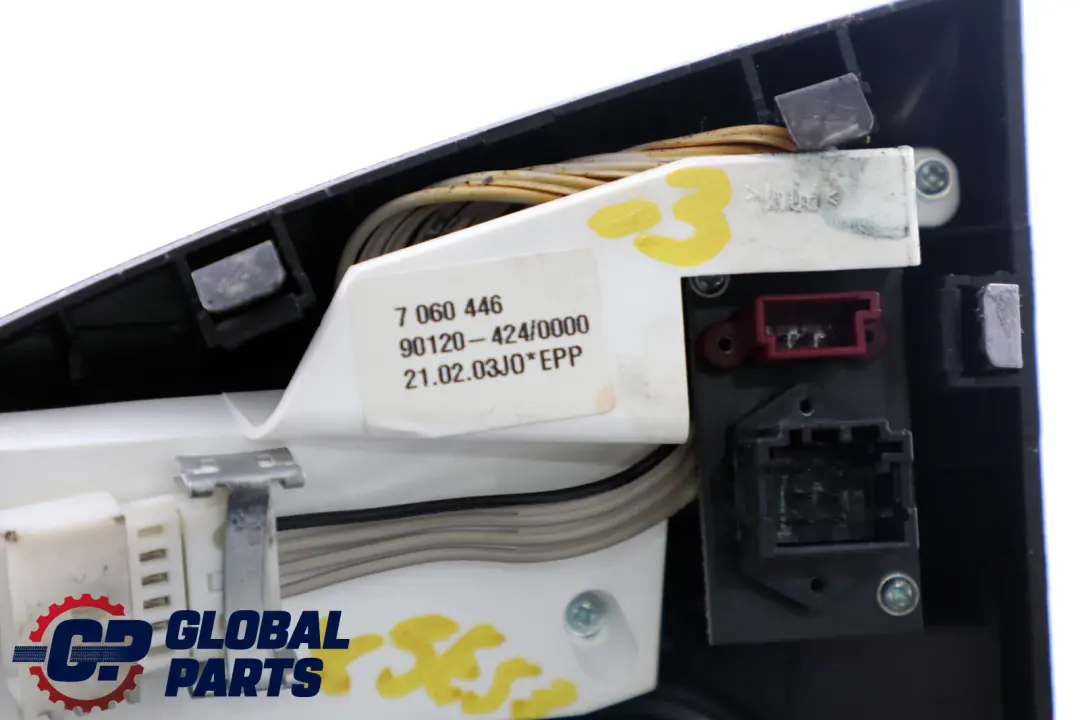 Selector Trim Cover to BMW X5 Series 3 E53 Automatic Gear with Part number 7060446 BMW X5 Series 3 E53 Automatic Gear Selector Trim Cover - SKU rhd-7060446-3 - Part number 7060446