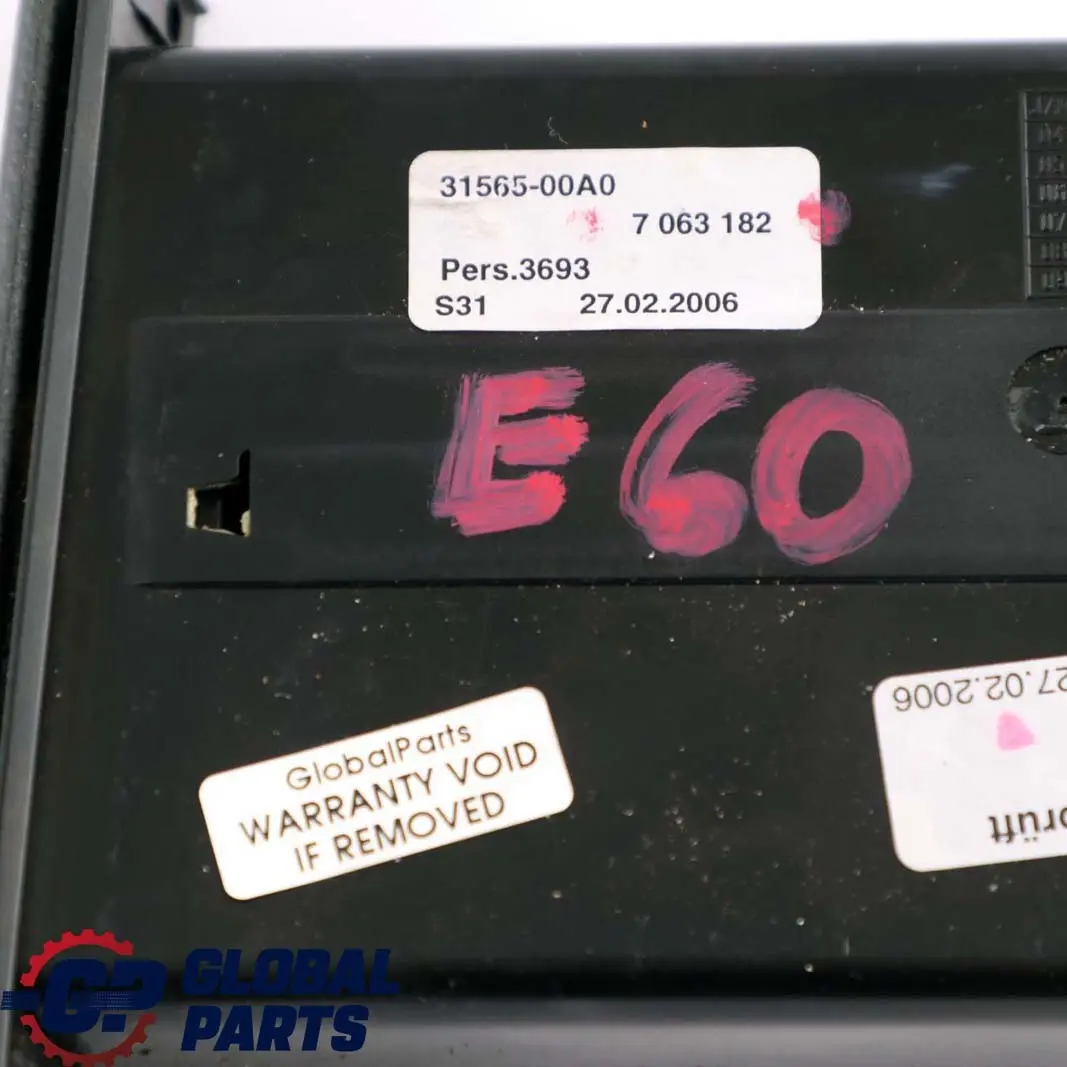 Drink Bottle Holder Outer Basaltgrau Grey to BMW 5 Series E60 E61 Cup with Part number 7063182 BMW 5 Series E60 E61 Cup Drink Bottle Holder Outer Basaltgrau Grey - SKU rhd-7063182 - Part number 7063182