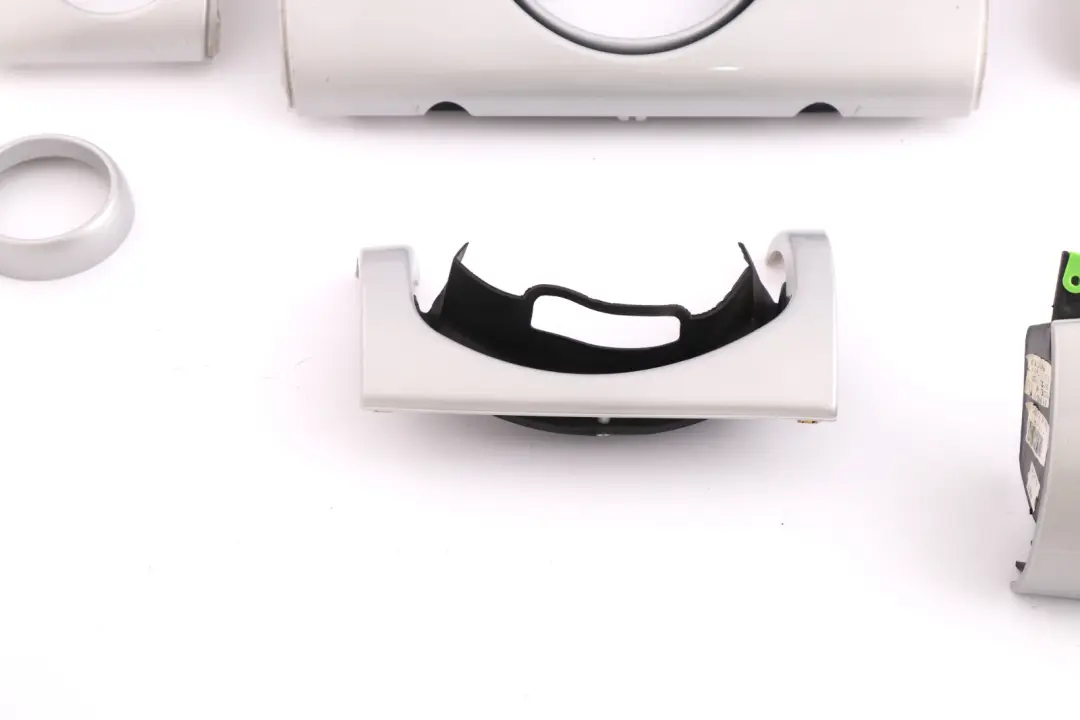 Set Dashboard Panel Trim Strip Cover White Silver to BMW Mini Cooper 5 R50 R53 with Part number 7063244 BMW Mini Cooper 5 R50 R53 Set Dashboard Panel Trim Strip Cover White Silver - SKU rhd-7063244-5 - Part number 7063244