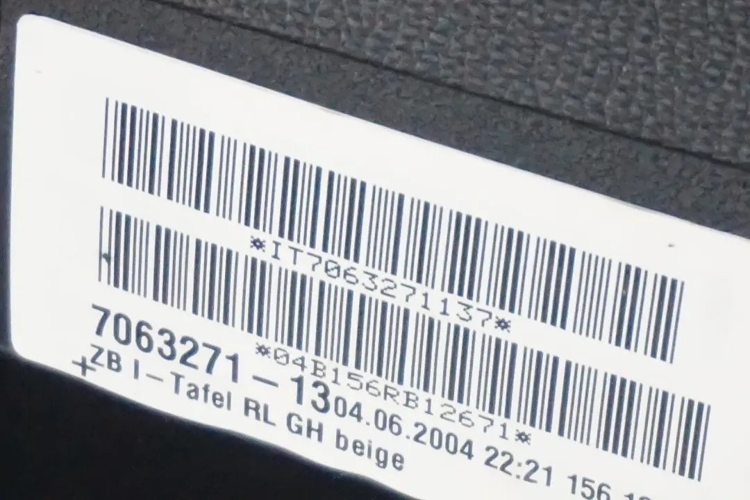 Dashboard Dash Trim Panel Black Beige to BMW 5 Series E60 E61 with Part number 7063271 BMW 5 Series E60 E61 Dashboard Dash Trim Panel Black Beige - SKU rhd-7063271 - Part number 7063271