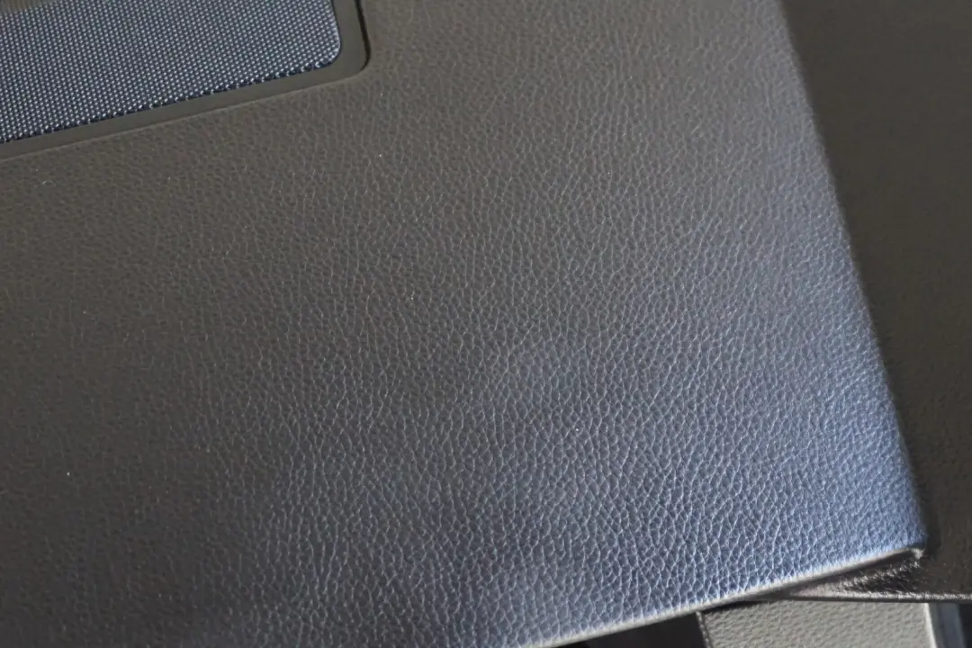 Dashboard Dash Trim Panel Black Beige to BMW 5 Series E60 E61 with Part number 7063271 BMW 5 Series E60 E61 Dashboard Dash Trim Panel Black Beige - SKU rhd-7063271 - Part number 7063271