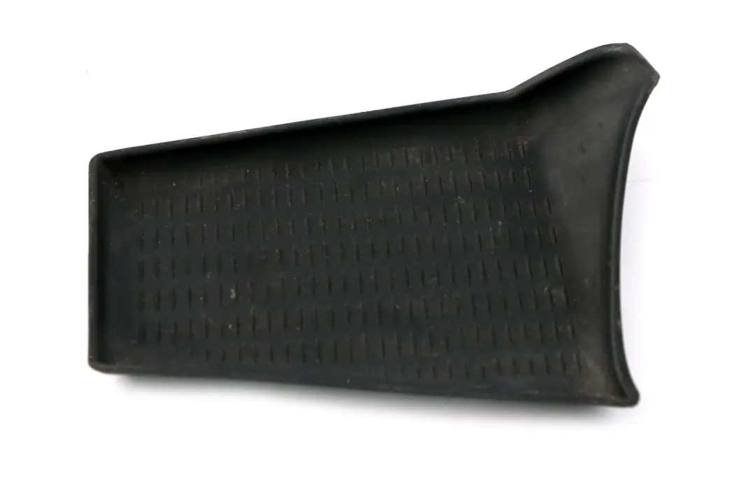 Rubber Insert Storing Partition Driver Side 7069439 to BMW 1 Series E87 with Part number 7069441 BMW 1 Series E87 Rubber Insert Storing Partition Driver Side 7069439 - SKU rhd-7069441 - Part number 7069441