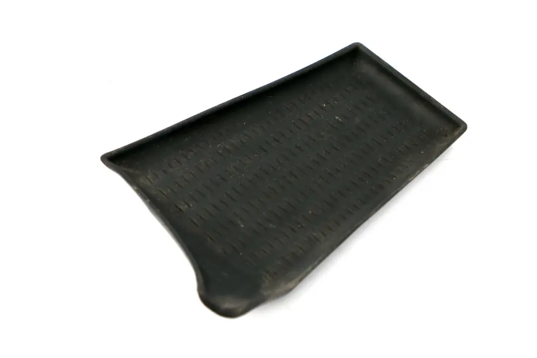 Rubber Insert Storing Partition Driver Side 7069439 to BMW 1 Series E87 with Part number 7069441 BMW 1 Series E87 Rubber Insert Storing Partition Driver Side 7069439 - SKU rhd-7069441 - Part number 7069441