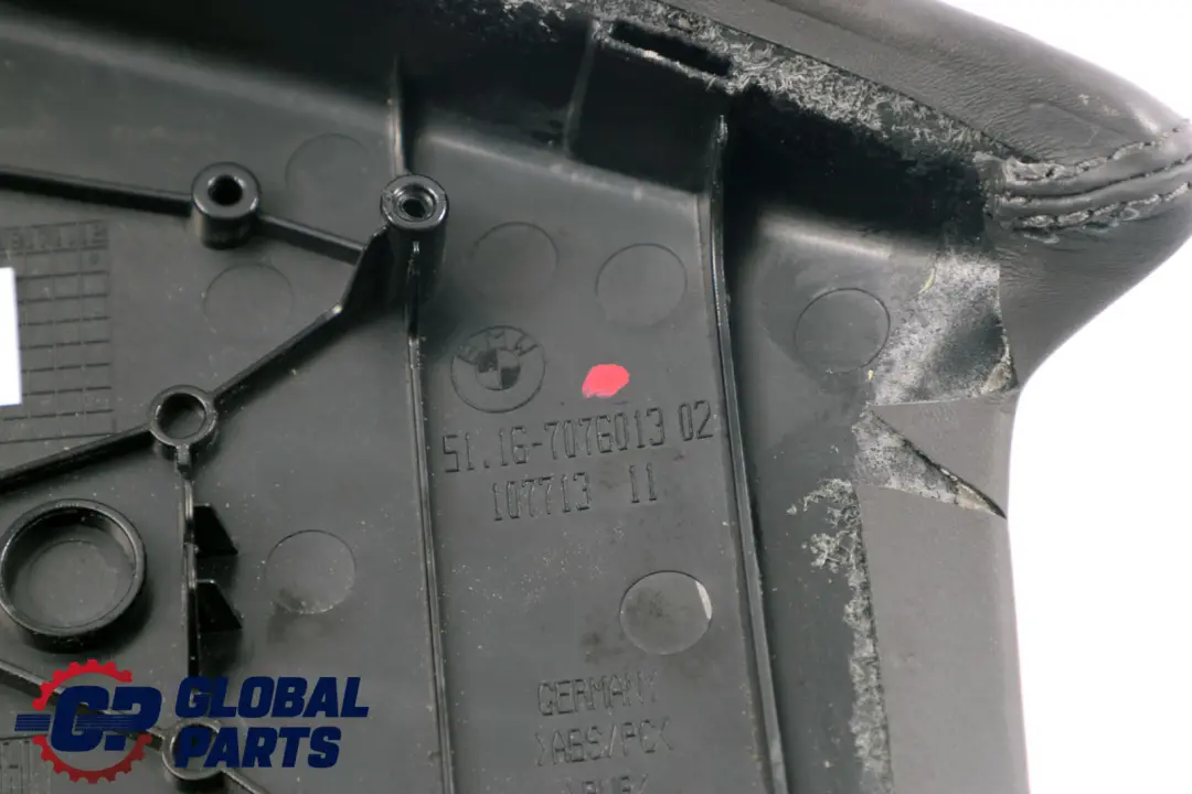 Centre Armrest Cover Basaltgrau to BMW 6 Series E63 E64 with Part number 7076013 BMW 6 Series E63 E64 Centre Armrest Cover Basaltgrau - SKU rhd-7076013 - Part number 7076013