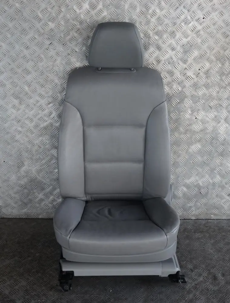 Heated Grey Leather Front Left N/S Seat Passenger Side to BMW 5 Series E60 E61 with Part number 7076581 BMW 5 Series E60 E61 Heated Grey Leather Front Left N/S Seat Passenger Side - SKU rhd-7076581 - Part number 7076581