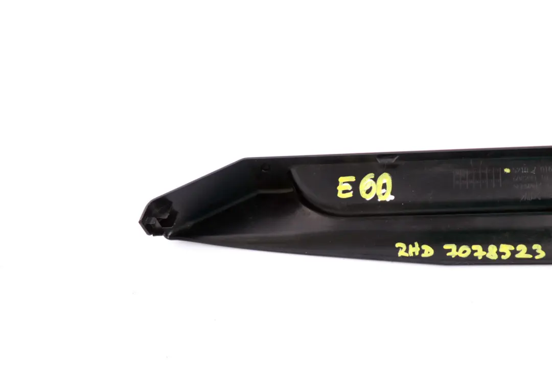 Finisher Upper Rail Exterior Trim Front Left N/S 7016461 to BMW 5 Series E60 Seat with Part number 7078523 BMW 5 Series E60 Seat Finisher Upper Rail Exterior Trim Front Left N/S 7016461 - SKU rhd-7078523 - Part number 7078523