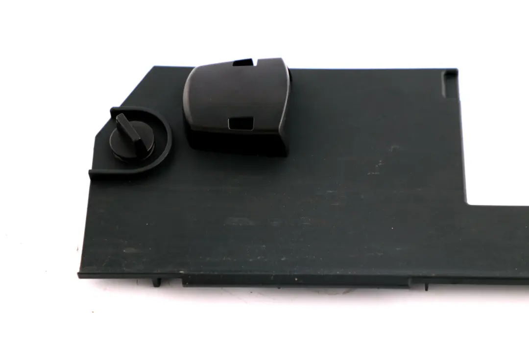 Glove Box Trim Cover Fuse Carrier 7111141 to BMW 5 Series E60 E61 with Part number 7111140 BMW 5 Series E60 E61 Glove Box Trim Cover Fuse Carrier 7111141 - SKU rhd-7111140-3 - Part number 7111140