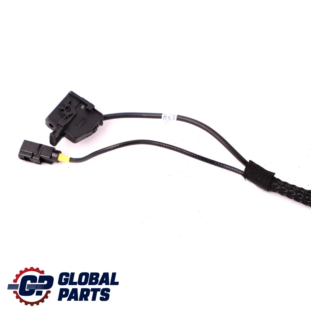 Phone Holder Eject Box Centre Console Armrest to BMW 3 Series 2 E90 E91 E92 E93 with Part number 7118054 BMW 3 Series 2 E90 E91 E92 E93 Phone Holder Eject Box Centre Console Armrest - SKU rhd-7118054-2 - Part number 7118054