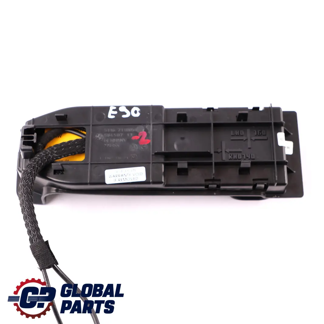 Phone Holder Eject Box Centre Console Armrest to BMW 3 Series 2 E90 E91 E92 E93 with Part number 7118054 BMW 3 Series 2 E90 E91 E92 E93 Phone Holder Eject Box Centre Console Armrest - SKU rhd-7118054-2 - Part number 7118054