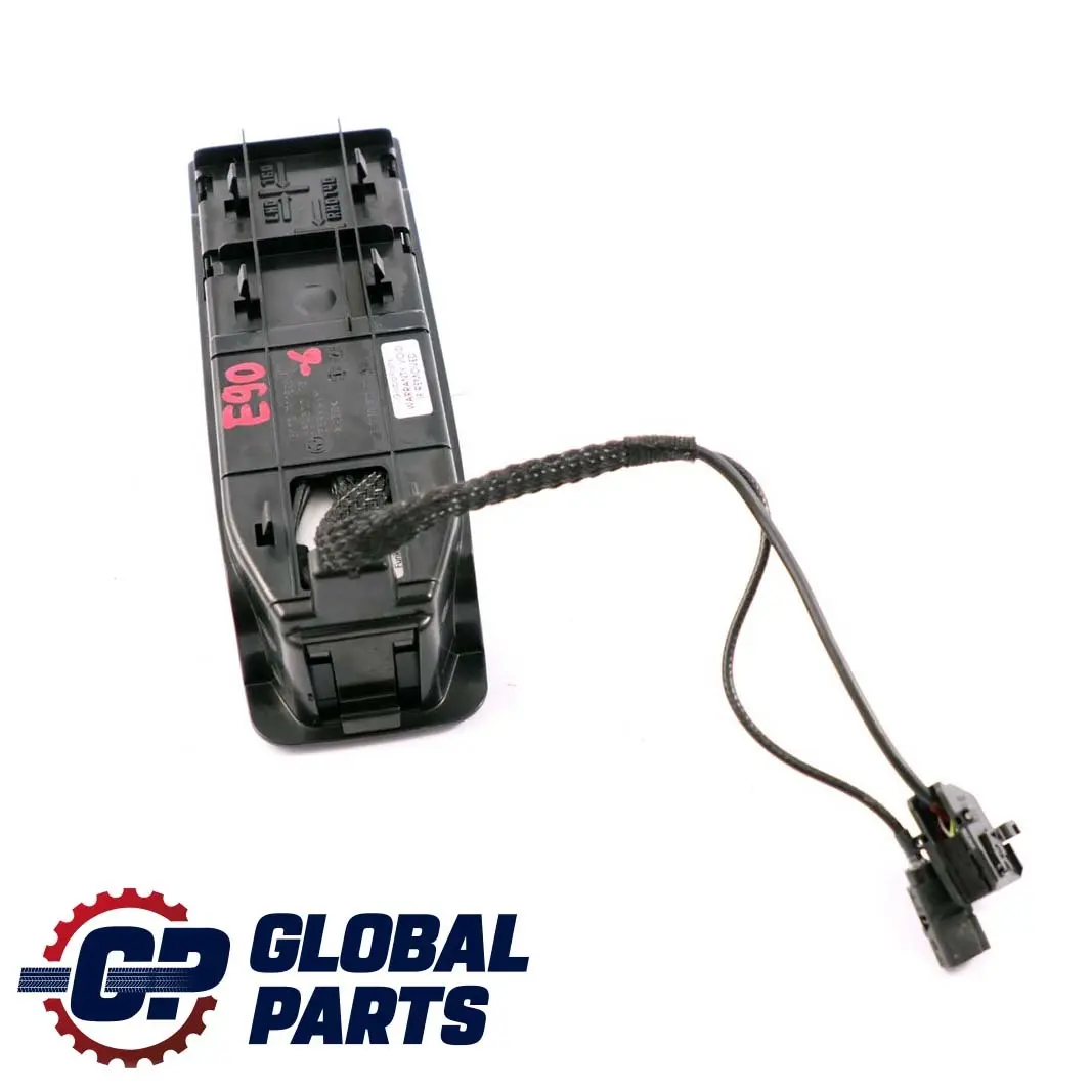 Phone Holder Eject Box Console Centre Armrest to BMW 3 Series E90 E91 E92 E93 LCi with Part number 7118054 BMW 3 Series E90 E91 E92 E93 LCi Phone Holder Eject Box Console Centre Armrest - SKU rhd-7118054-6 - Part number 7118054