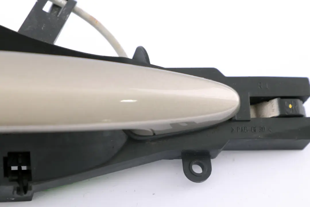 Complete Front Right Grab Handle O/S Platinum Bronze to BMW 3 Series E92 E93 with Part number 7119603 BMW 3 Series E92 E93 Complete Front Right Grab Handle O/S Platinum Bronze - SKU rhd-7119603-PB - Part number 7119603