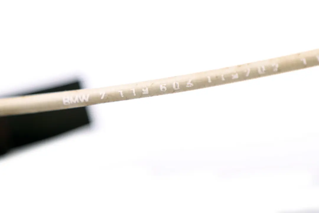 Complete Front Right Grab Handle O/S Schwarz 2 Black to BMW 3 Series E92 E93 with Part number 7059971 BMW 3 Series E92 E93 Complete Front Right Grab Handle O/S Schwarz 2 Black - SKU rhd-7119603-SCH - Part number 7059971