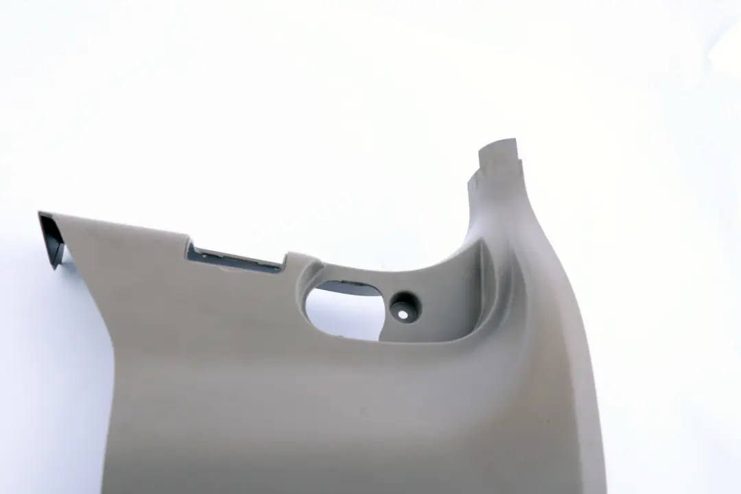 Front Right Lateral Trim Panel O/S Beige to BMW 1 Series E81 E82 E87 LCi with Part number 7121046 BMW 1 Series E81 E82 E87 LCi Front Right Lateral Trim Panel O/S Beige - SKU rhd-7121046 - Part number 7121046